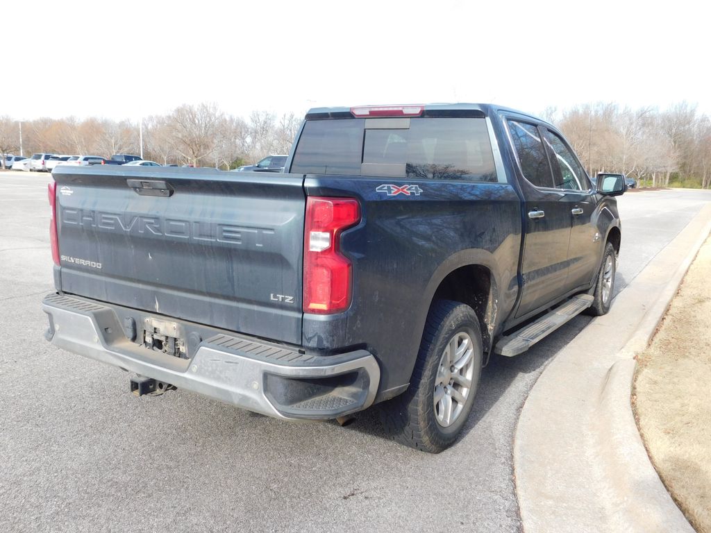 Thumbnail: 2020 Chevrolet Silverado 1500 - 10
