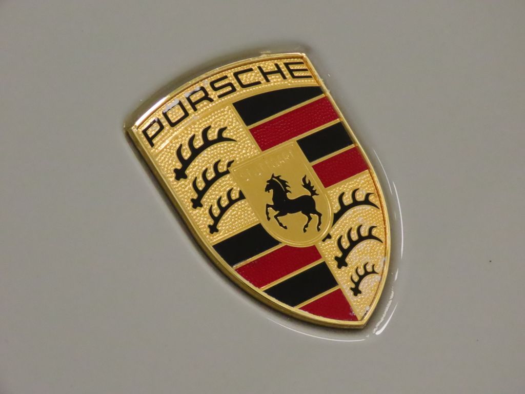 Thumbnail: 2021 Porsche Taycan - 13