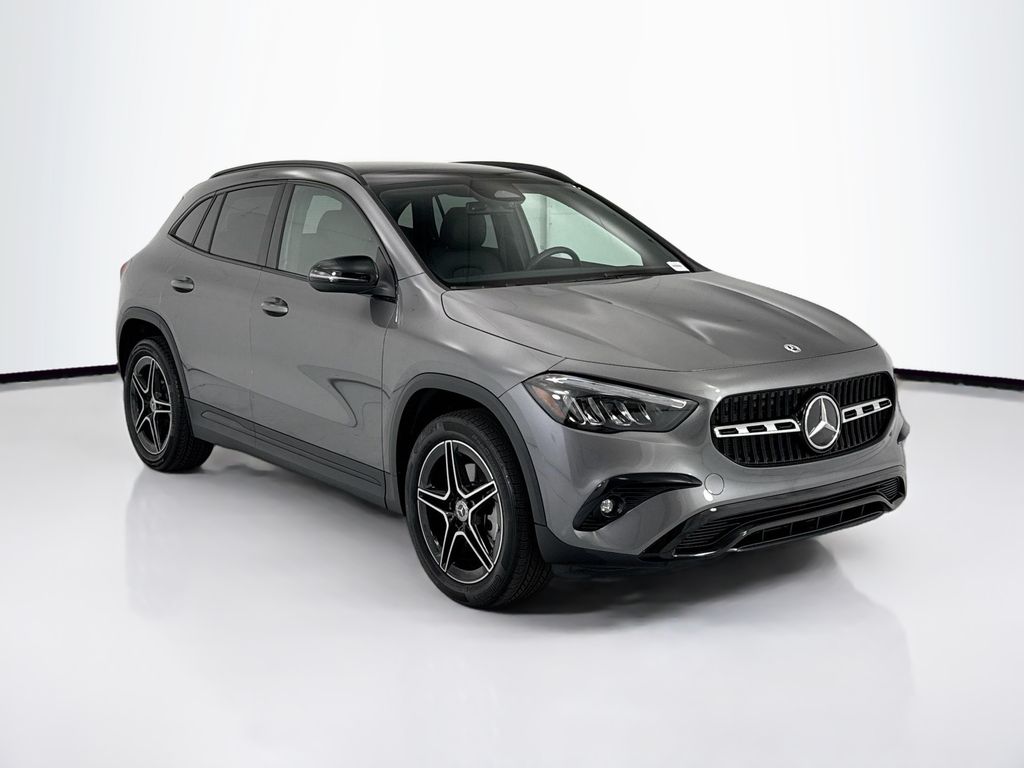 Thumbnail: 2026 Mercedes-Benz GLA - 3