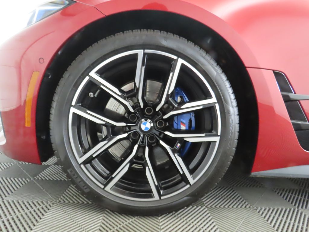 Thumbnail: 2025 BMW 4 Series - 31