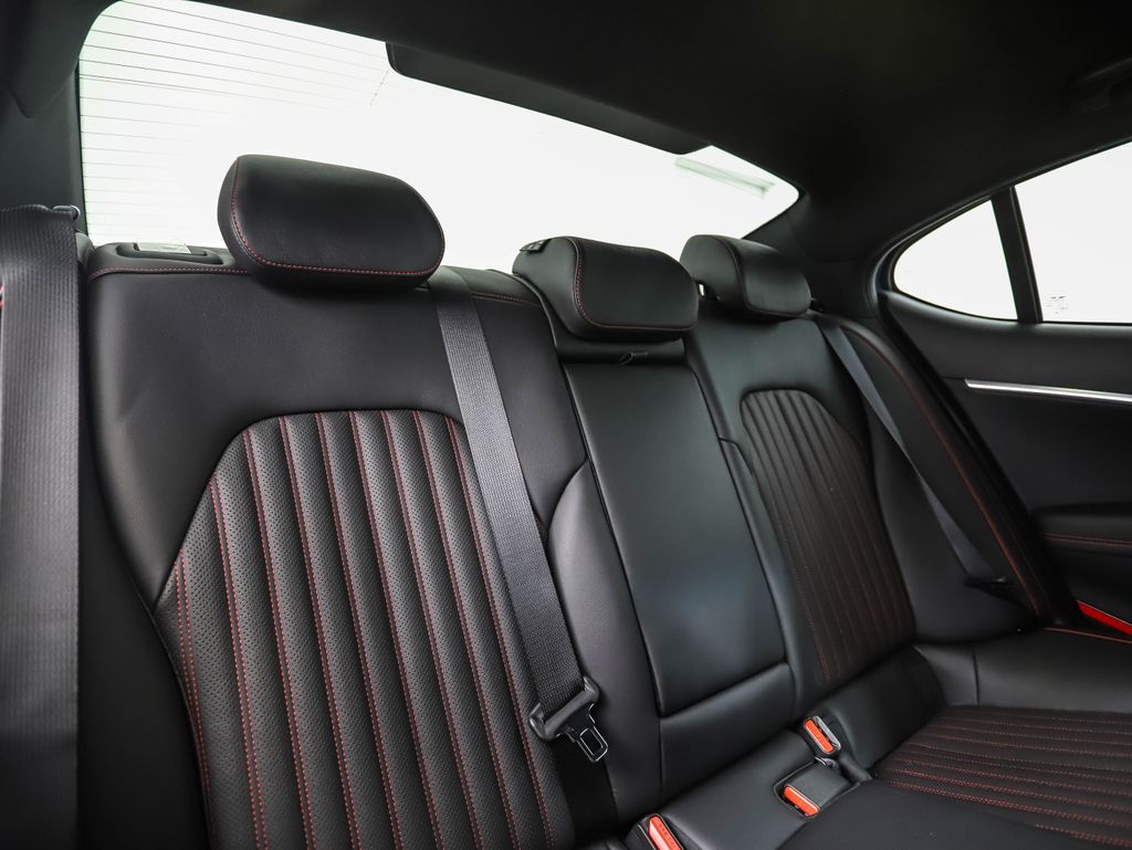 Thumbnail: 2025 Genesis G70 - 27