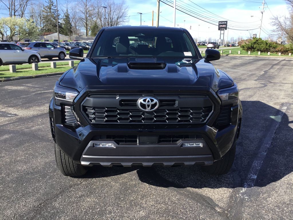 Thumbnail: 2025 Toyota Tacoma - 8