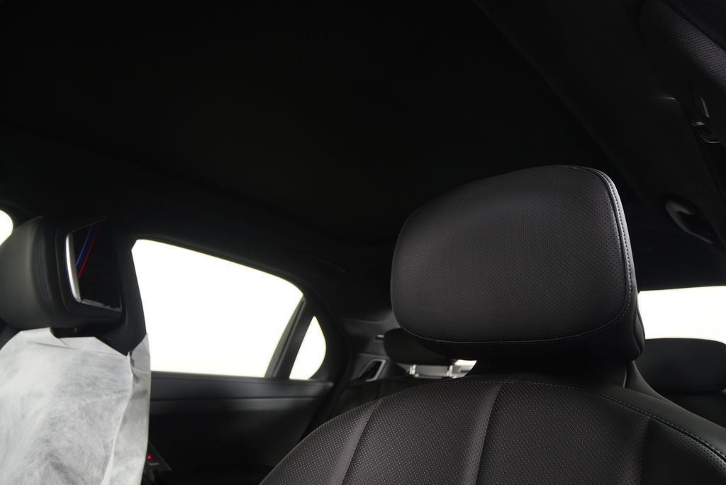 Thumbnail: 2026 BMW 7 Series - 12