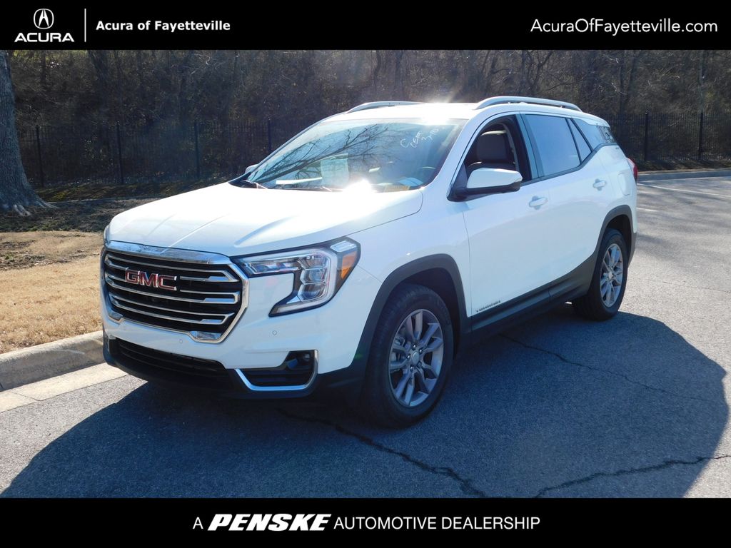 2024 GMC Terrain SLT -
                Fayetteville, AR