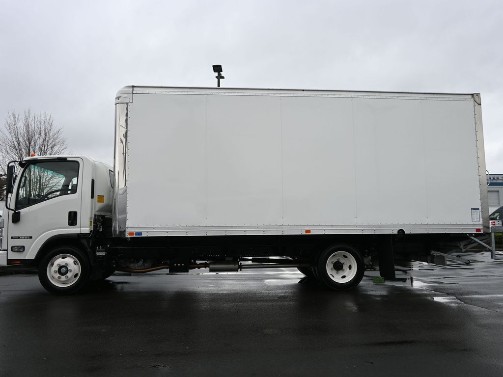 2024 Isuzu NRR 