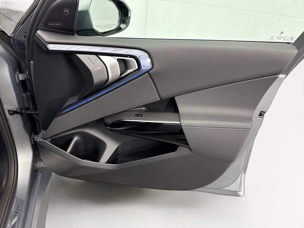 Thumbnail: 2026 BMW X3 - 24