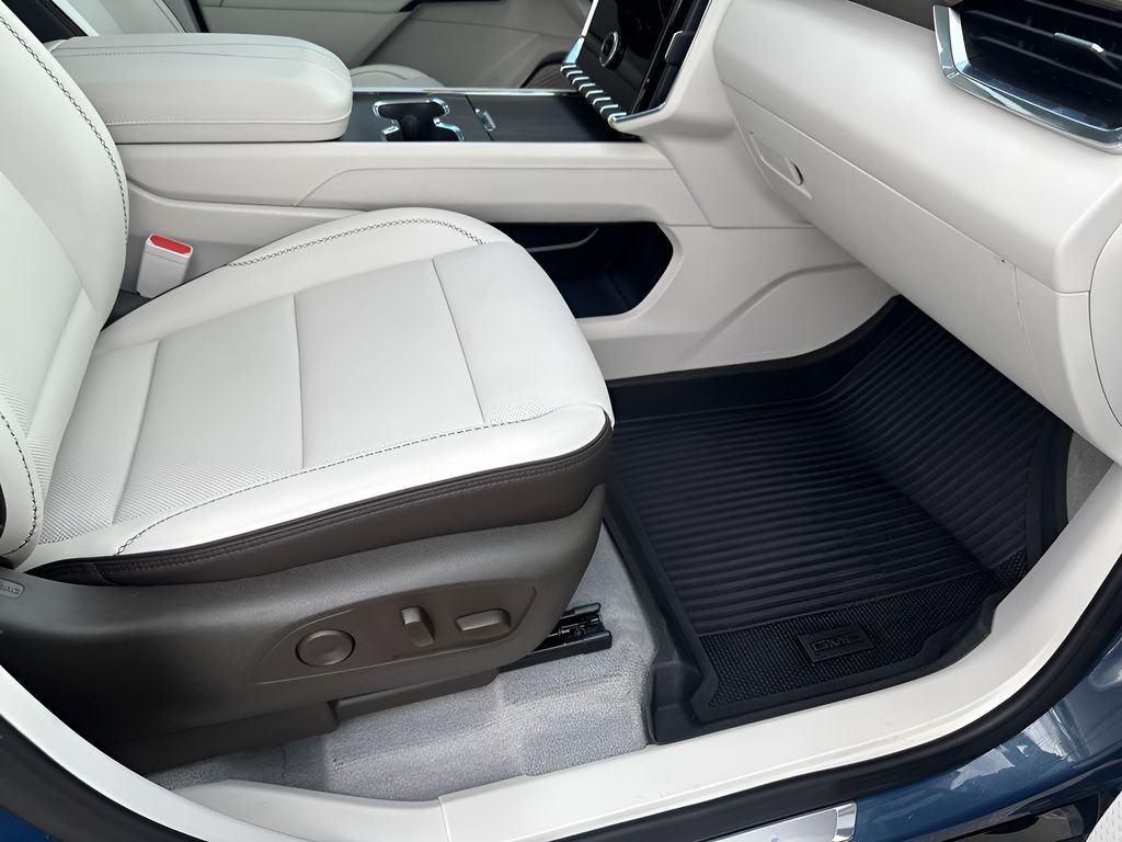 Used Car 2024 Gmc Acadia  Denali For Sale Under $50,000 In Austin, Texas