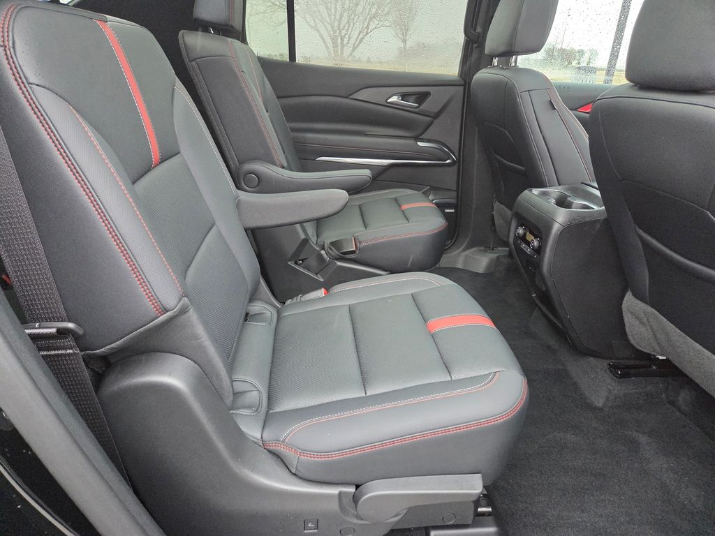 2024 Chevrolet Traverse AWD RS