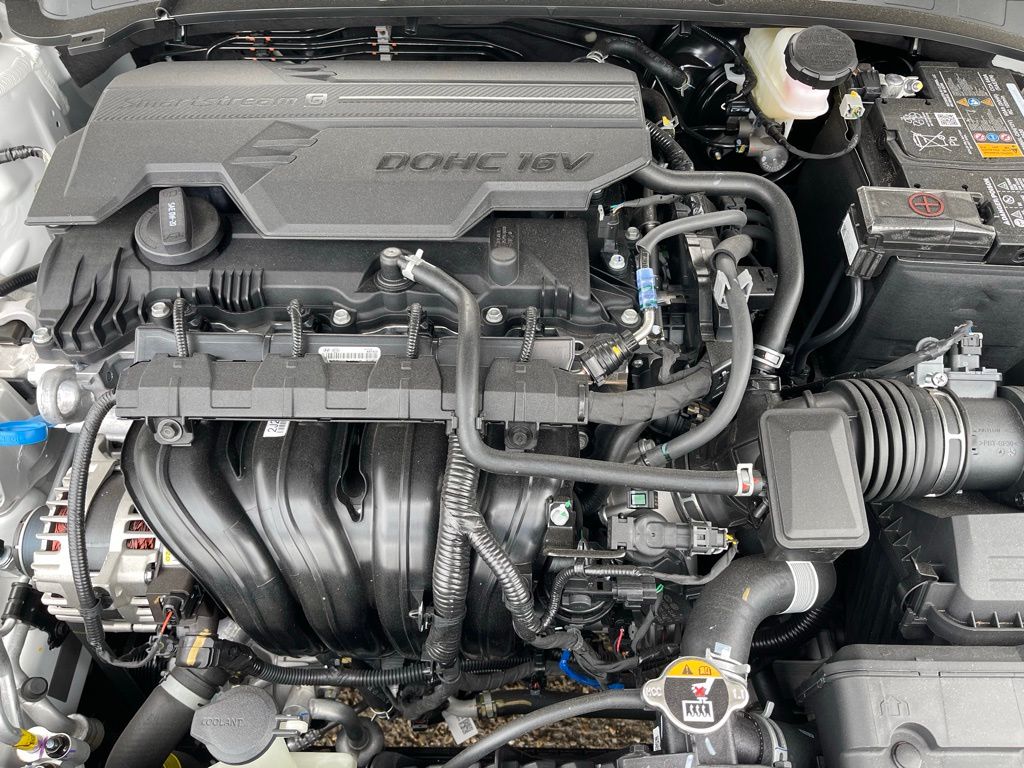 New 2026 White Kia GT-Line Turbo image 31