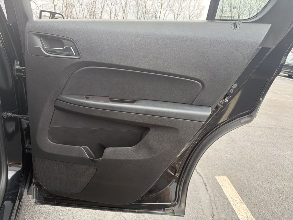 Thumbnail: 2016 Chevrolet Equinox - 24