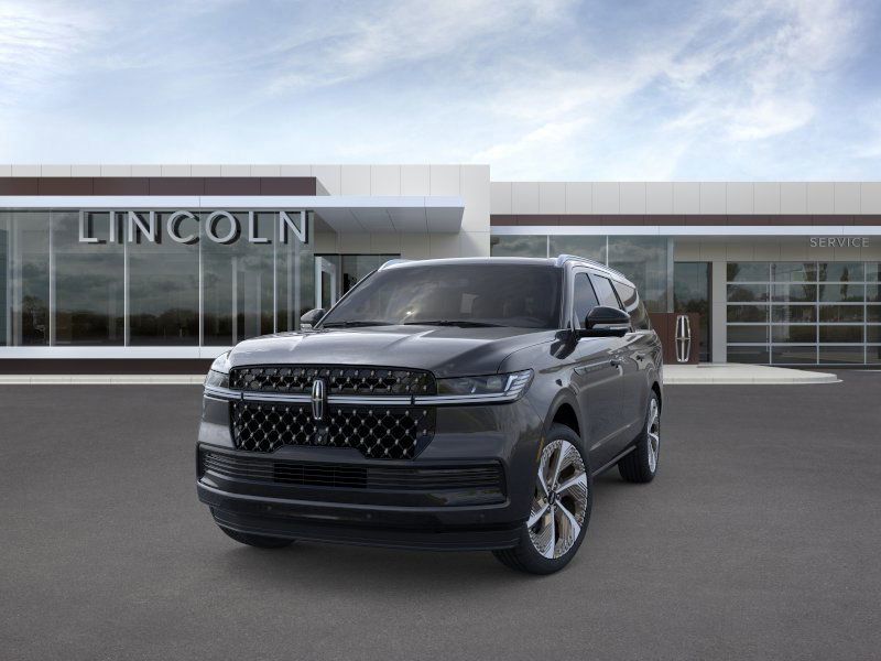 Thumbnail: 2026 Lincoln Navigator L - 2
