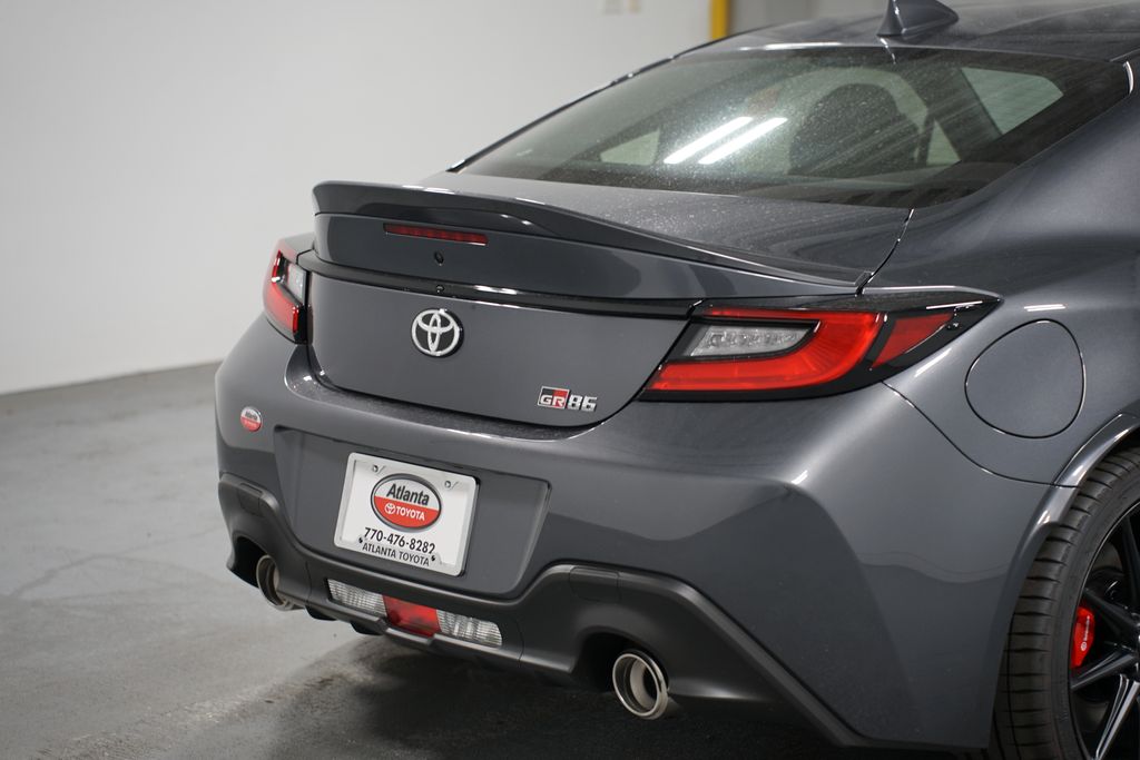 2025 Toyota GR86 Premium 9