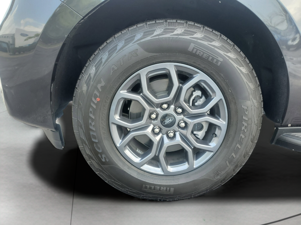 New 2025 Gray Ford Active image 17