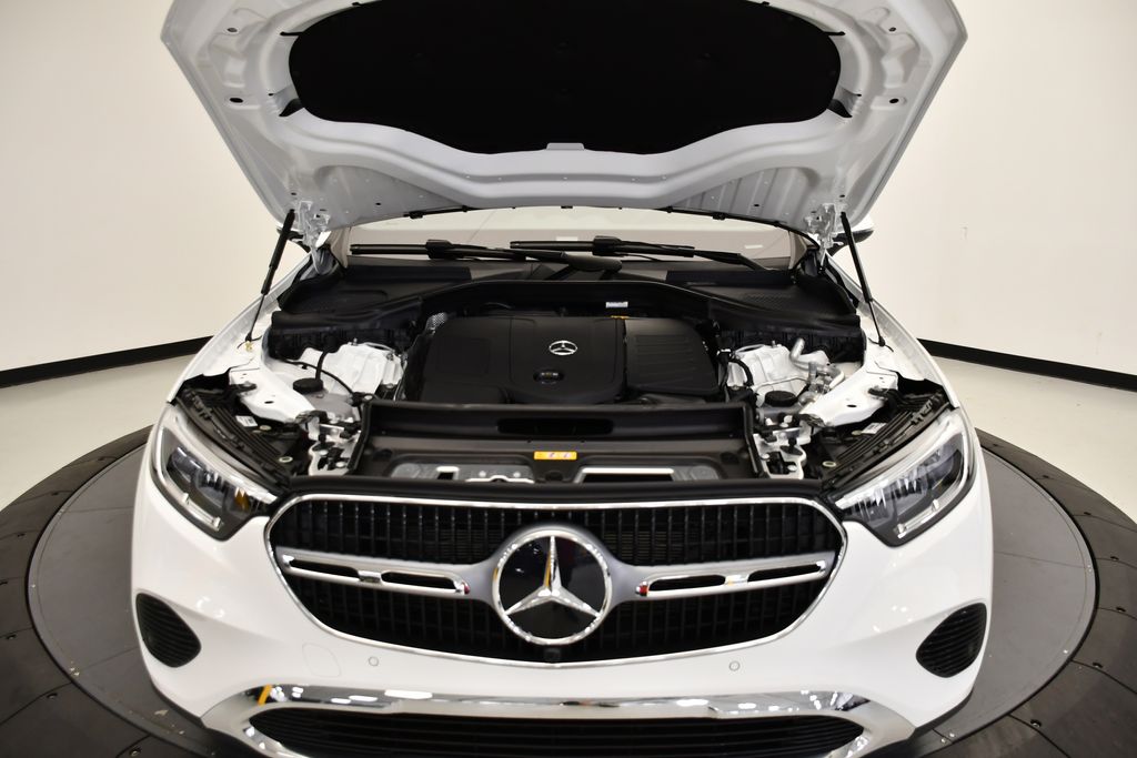 Thumbnail: 2026 Mercedes-Benz GLC - 12