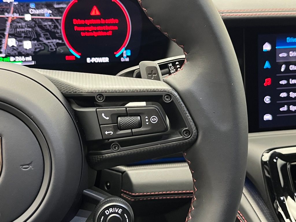 Thumbnail: 2025 Porsche Panamera - 15