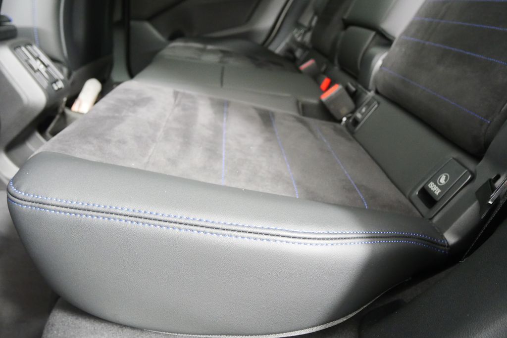 Thumbnail: 2026 BMW X1 - 15