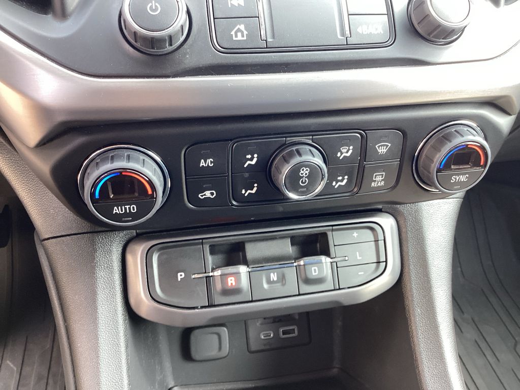 Used 2023 GMC Acadia SUV