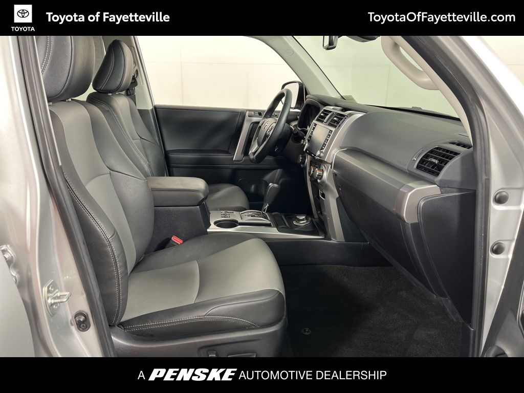 Thumbnail: 2023 Toyota 4Runner - 7