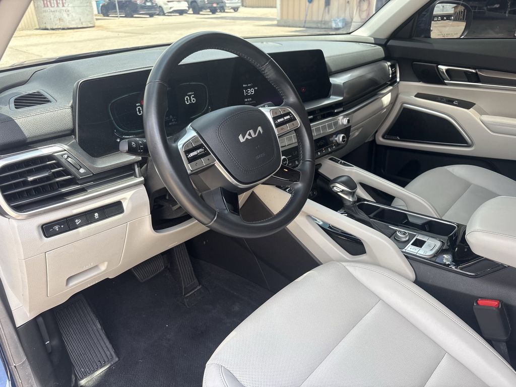 2023 Kia Telluride S Black at AutoSavvy Houston Northwest