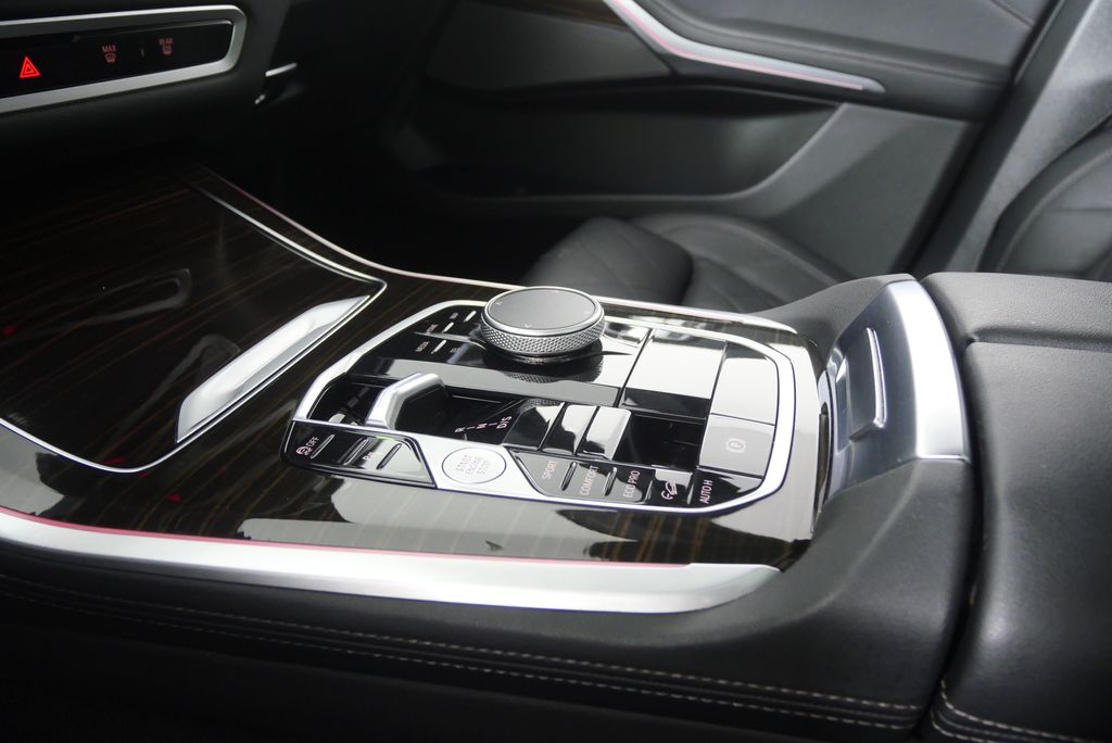 Thumbnail: 2024 BMW X5 - 25