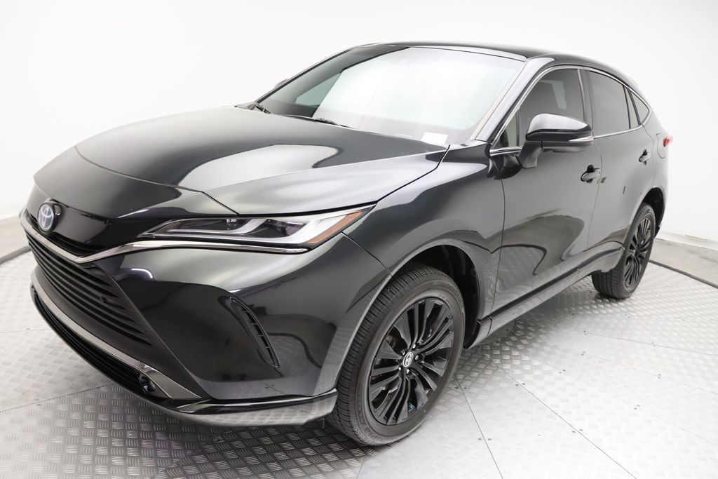 2024 Toyota Venza Nightshade Edition 2