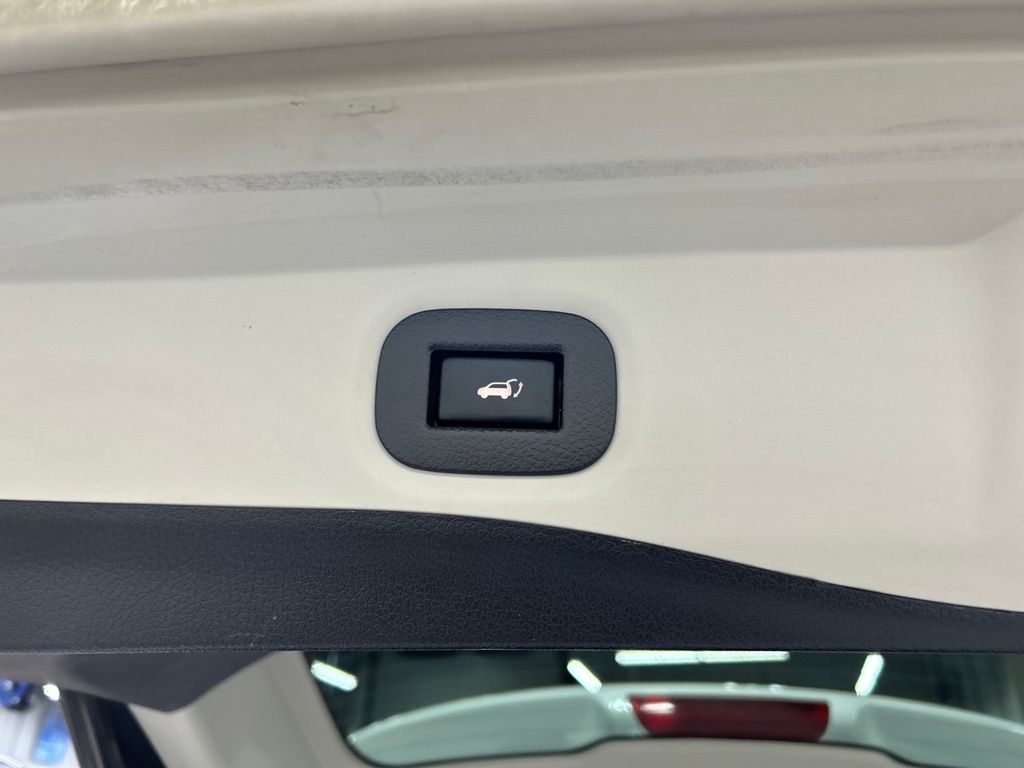 used 2019 Nissan Rogue car, priced at $17,917