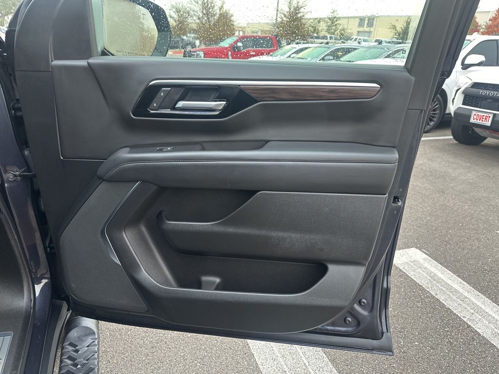 Used Car 2025 Chevrolet Tahoe  Z71 For Sale Under $70,000 In Austin, Texas