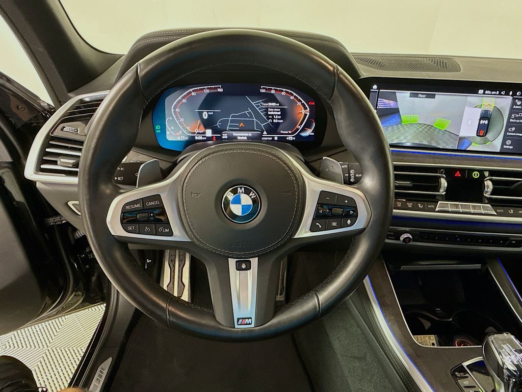 Thumbnail: 2022 BMW X5 - 11