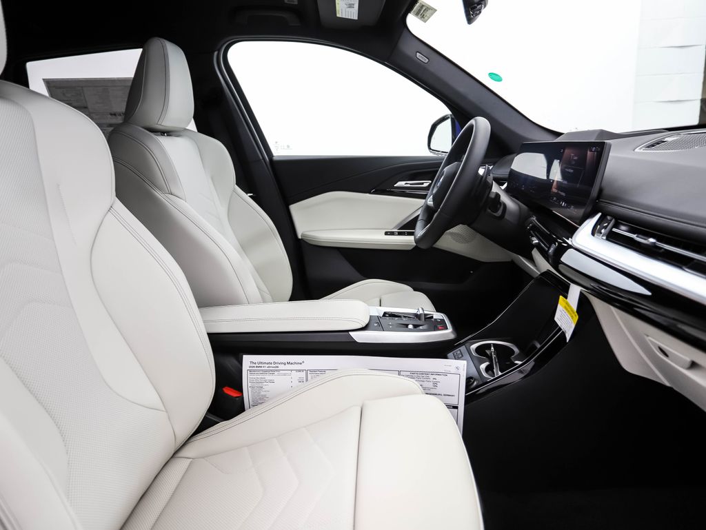 Thumbnail: 2026 BMW X1 - 30