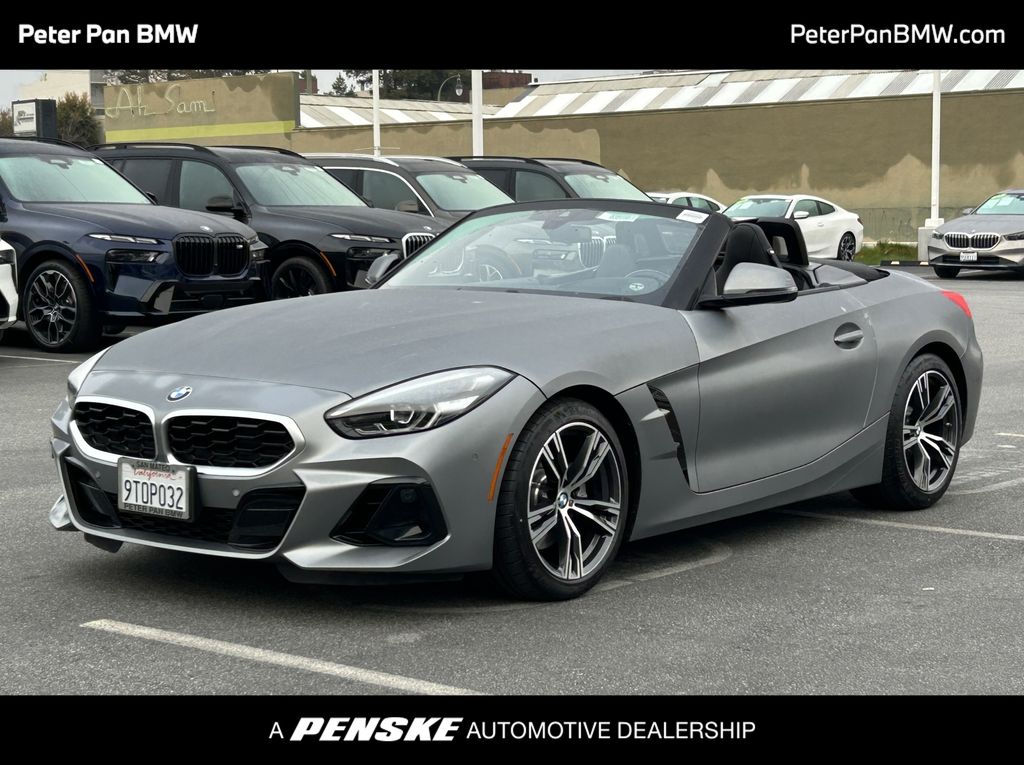 2025 BMW Z4 30i's photo