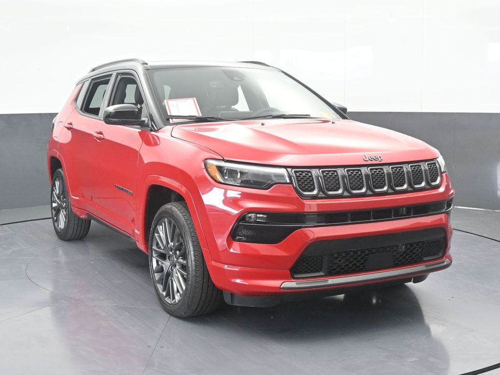 Used 2023 Redline Pearlcoat Jeep High Altitude image 9
