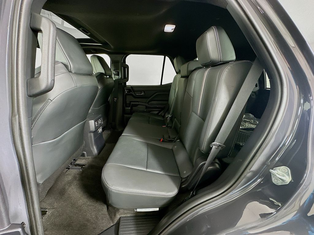 Thumbnail: 2025 Toyota 4Runner - 25