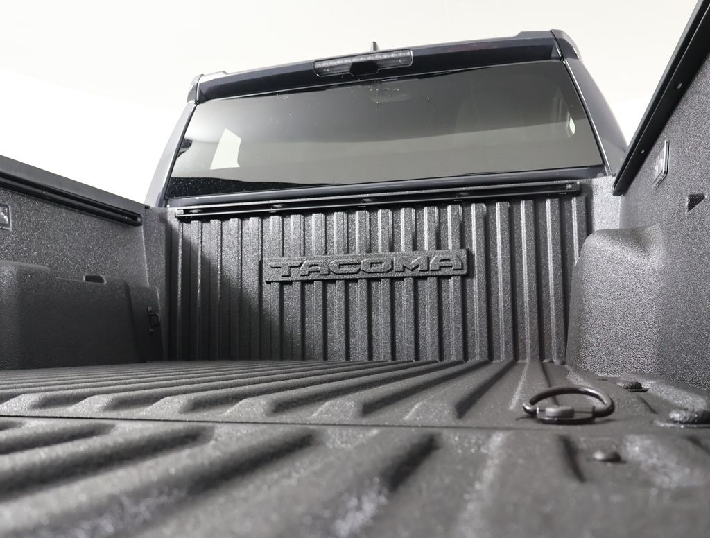 2025 Toyota Tacoma TRD Sport Double Cab photo 17