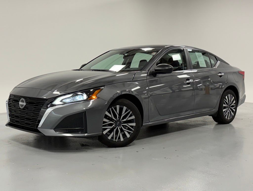 2025 Nissan Altima 2.5 SV AWD