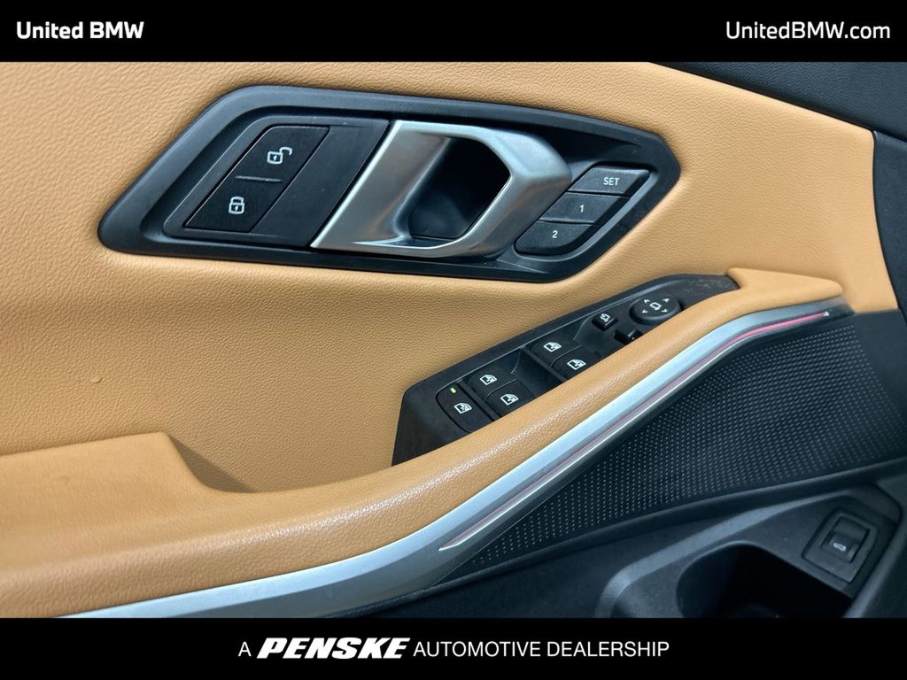 Thumbnail: 2025 BMW 3 Series - 11