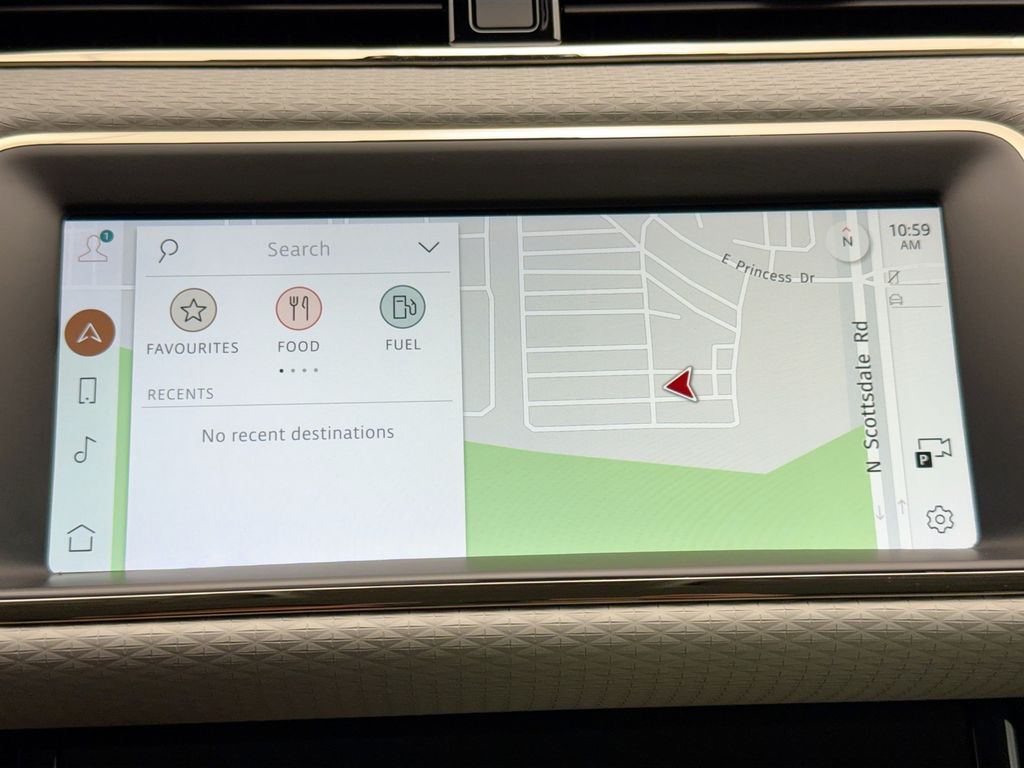 Thumbnail: 2023 Land Rover Range Rover Evoque - 14