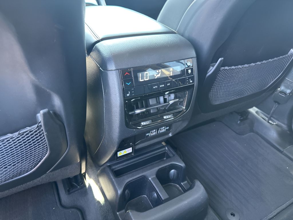 Used 2021 Silver Jeep Limited image 22