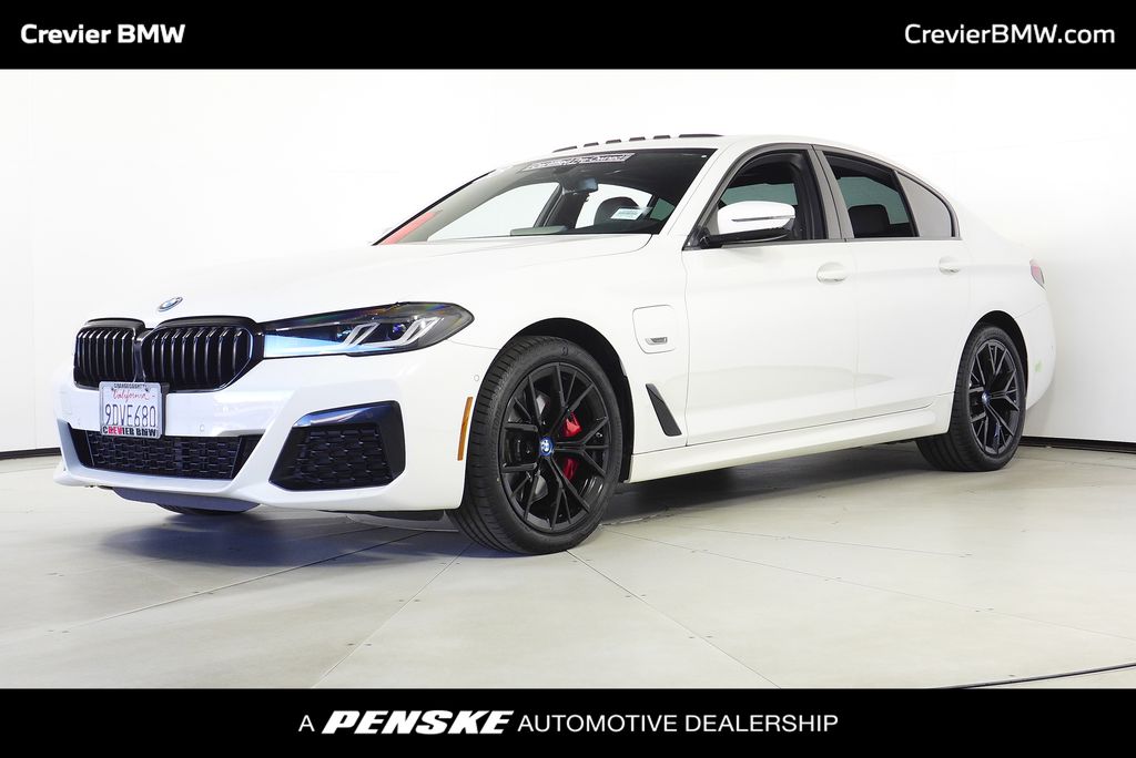 Thumbnail: 2023 BMW 5 Series - 1