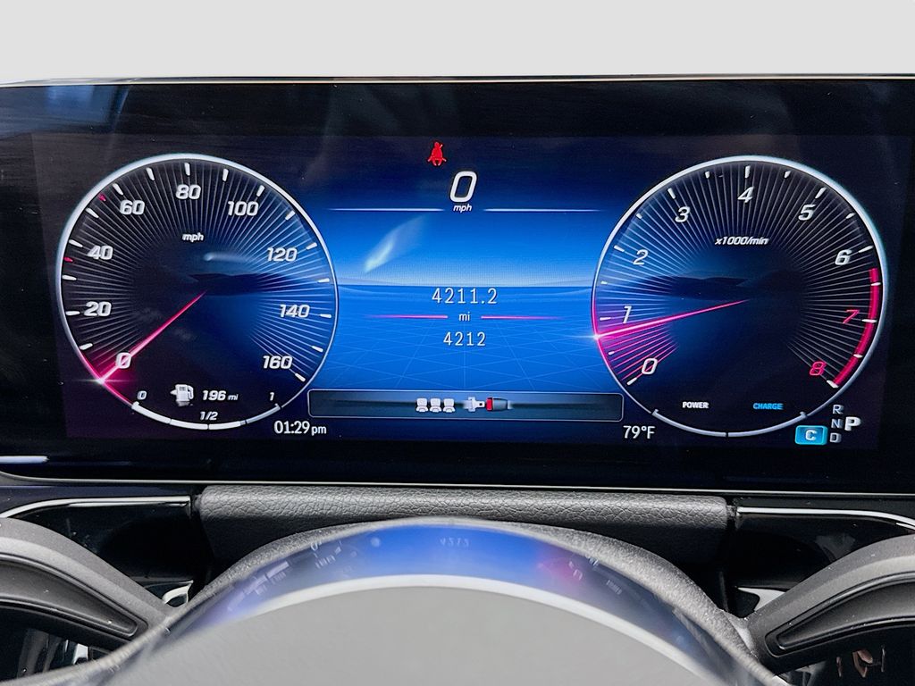 Thumbnail: 2025 Mercedes-Benz GLA - 32