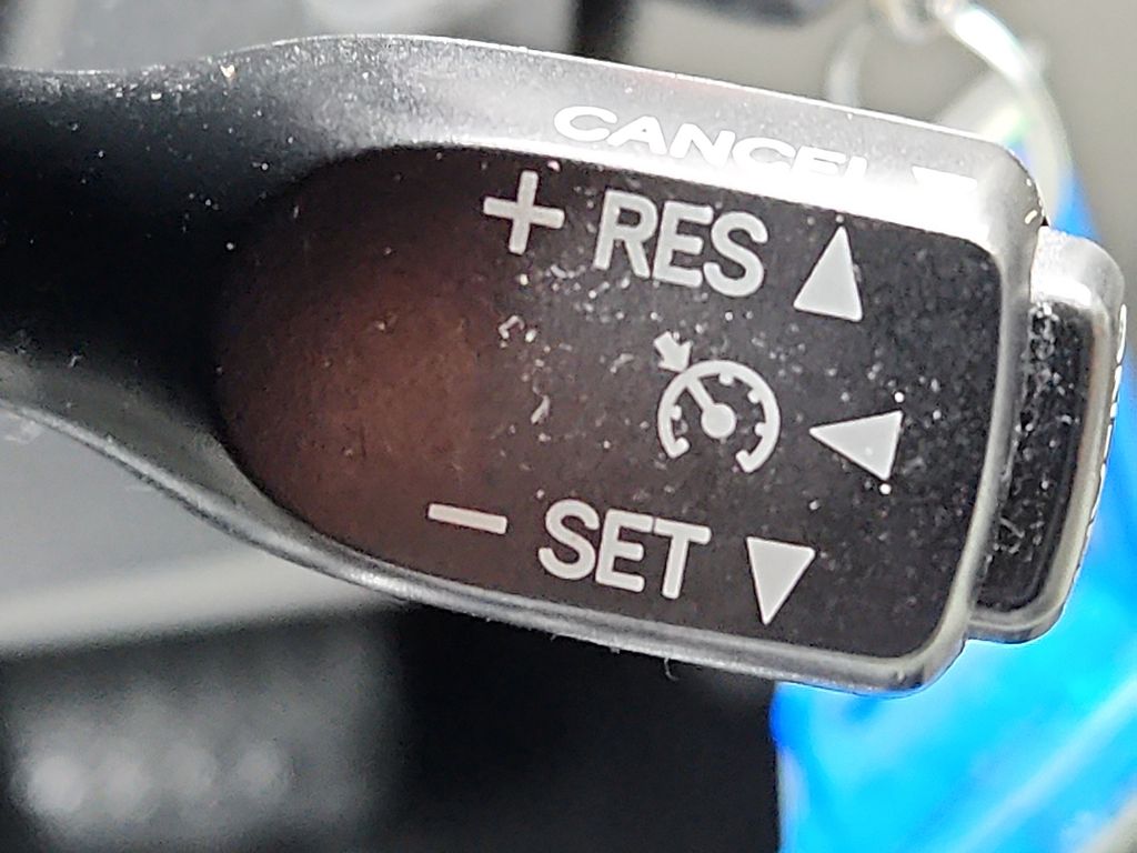 Thumbnail: 2013 Toyota Corolla - 20