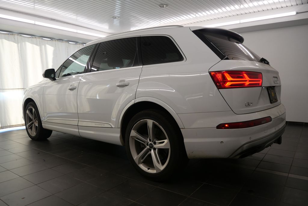 2019 Audi Q7 Prestige 4