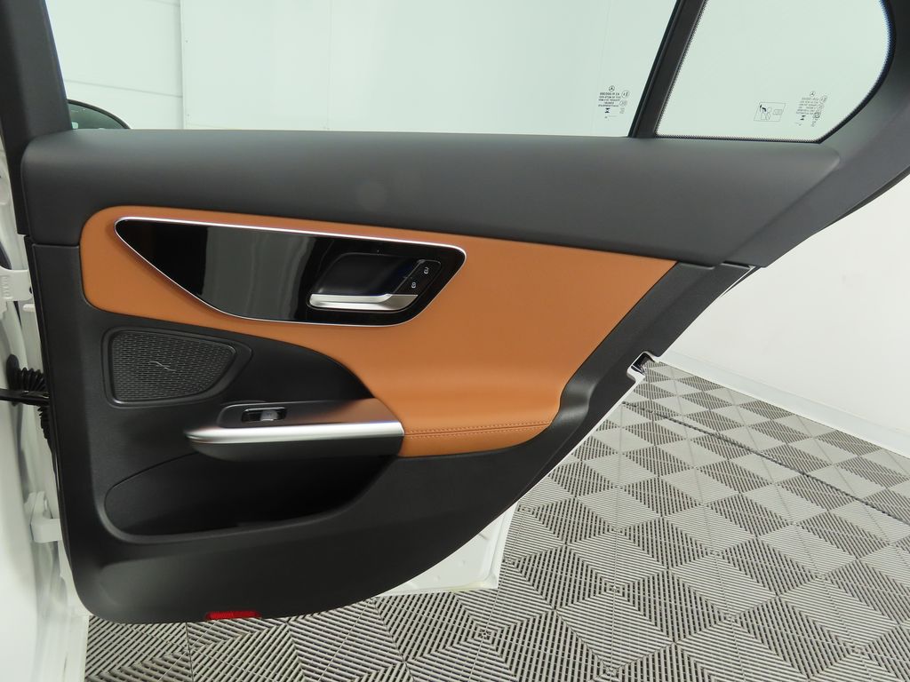 2025 Mercedes-Benz C-Class C 300 28