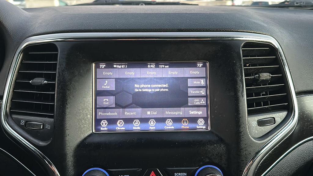 2018 Jeep Grand Cherokee Limited White at Shottenkirk Kia Fort Bend