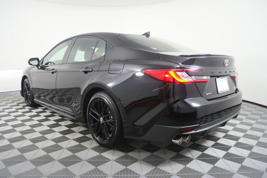 Thumbnail: 2026 Toyota Camry - 3