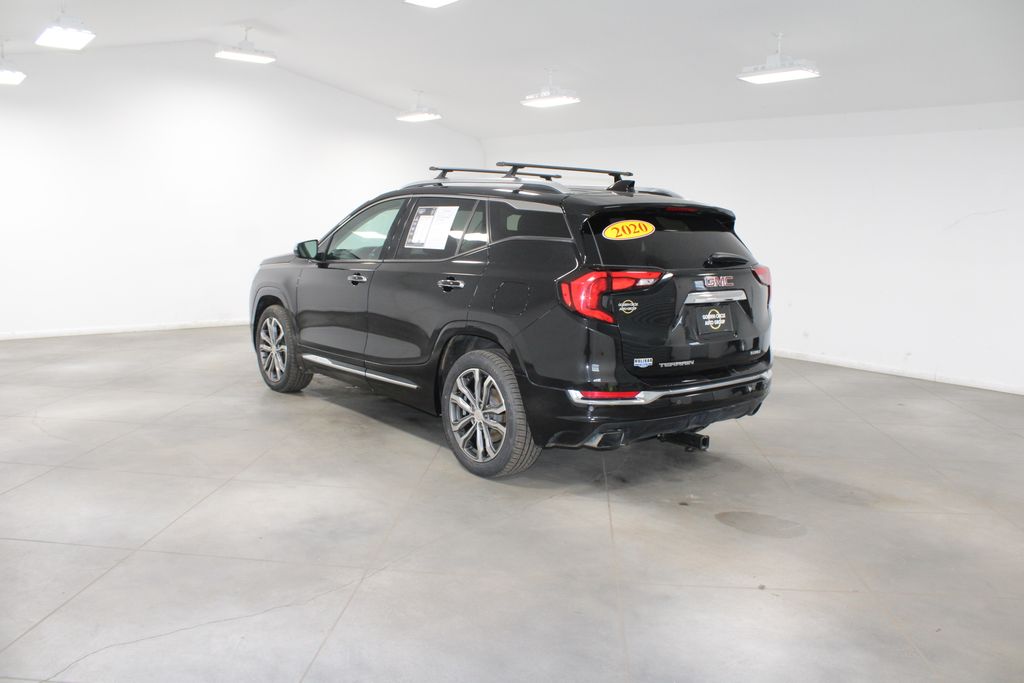 View vehicle photo 7