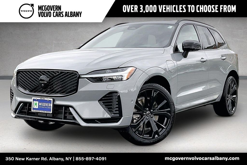 Vapour Gray Metallic 2026 Volvo XC60 B5 Ultra Black Edition AWD SUV / Crossover All-Wheel Drive Automatic