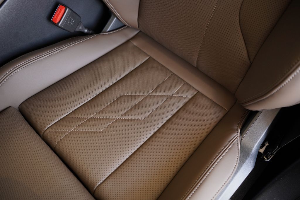 Thumbnail: 2026 BMW X3 - 12