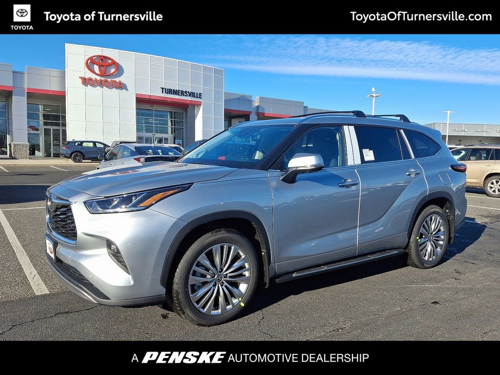 2025 Toyota Highlander Platinum -
                Turnersville, NJ