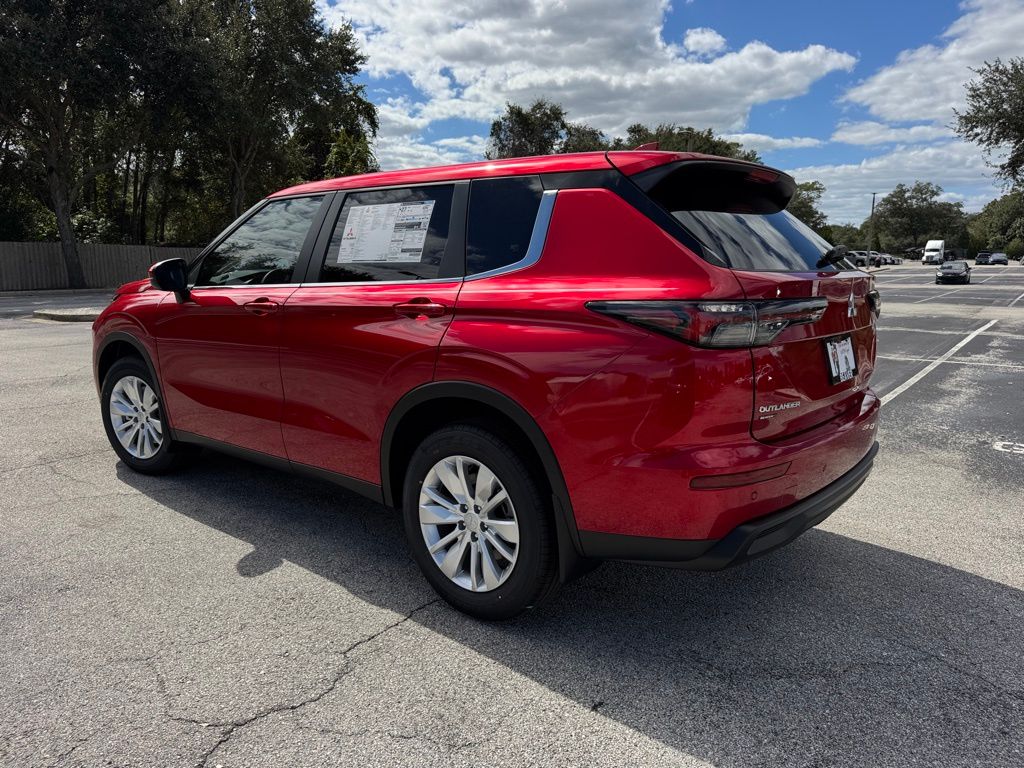 New 2025 Mitsubishi Outlander SUV