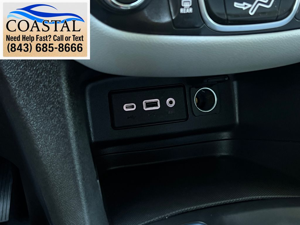 2023 Chevrolet Equinox LS White at Matthews Motors of Wilmington